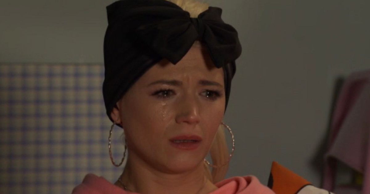 Eastenders Tragic Lola Deteriorates Sparking