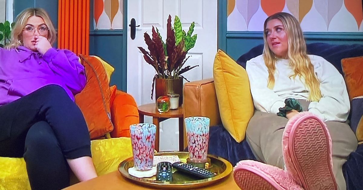 Pregnant Gogglebox Star Ellie Warner Updates Fans On