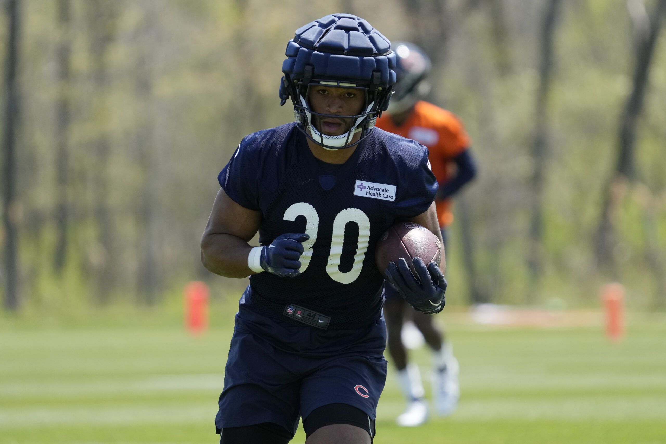 Bears RB Roschon Johnson Dubbed Draft Steal In Fourth