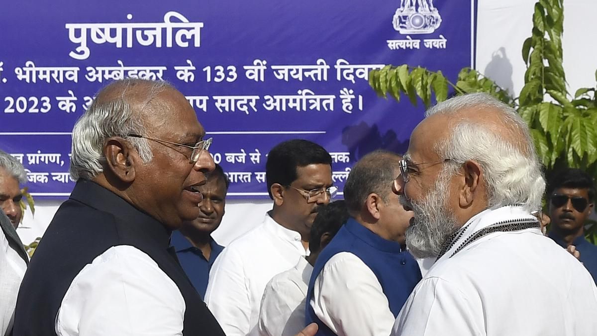 PM Modi Greets Congress President Mallikarjun Kharge