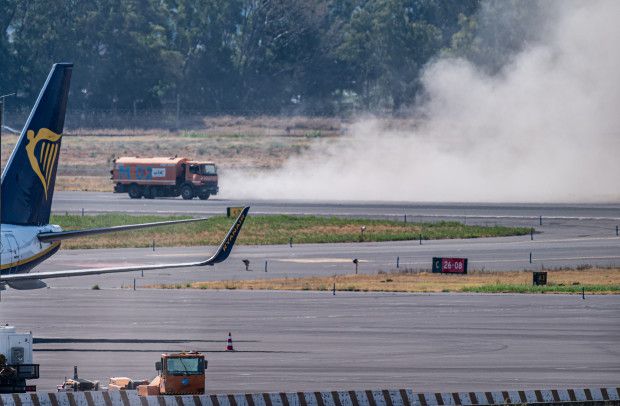 Mount Etna Eruption In Sicily Is Causing Flight And