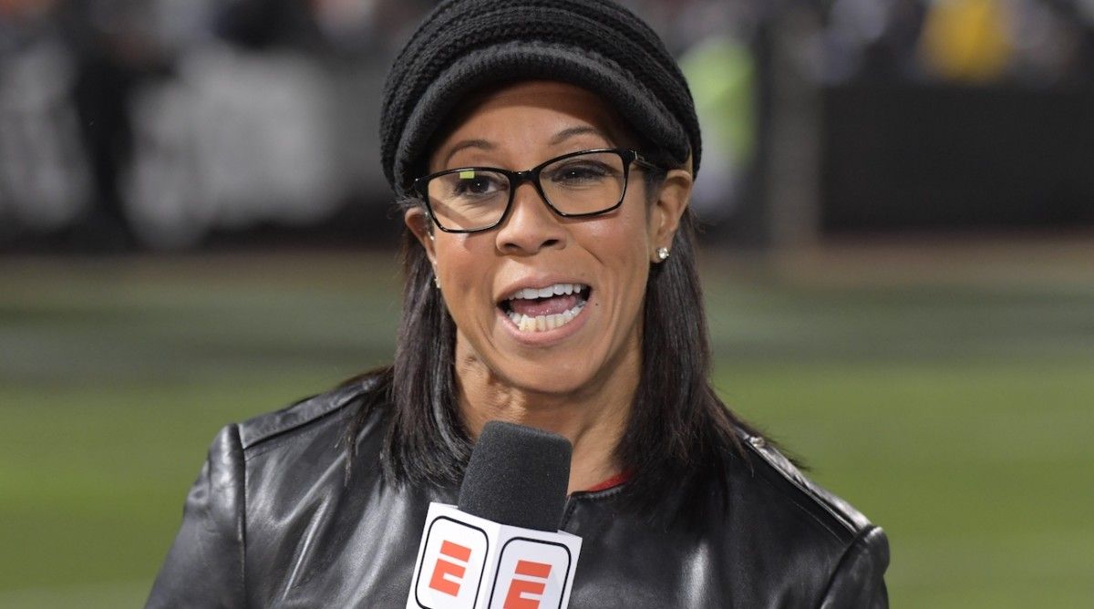 Espns Lisa Salters Reacts To Charissa Thompsons