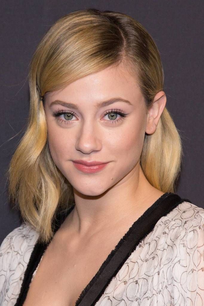 Riverdale Star Lili Reinhart Reveals Body Dysmorphia