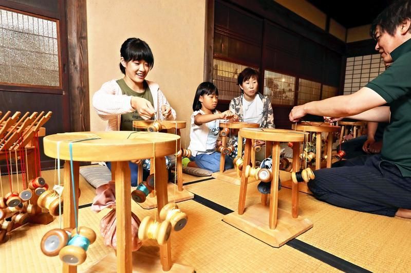 Anime Fans Flock To Home Of Kumihimo Braided Cords