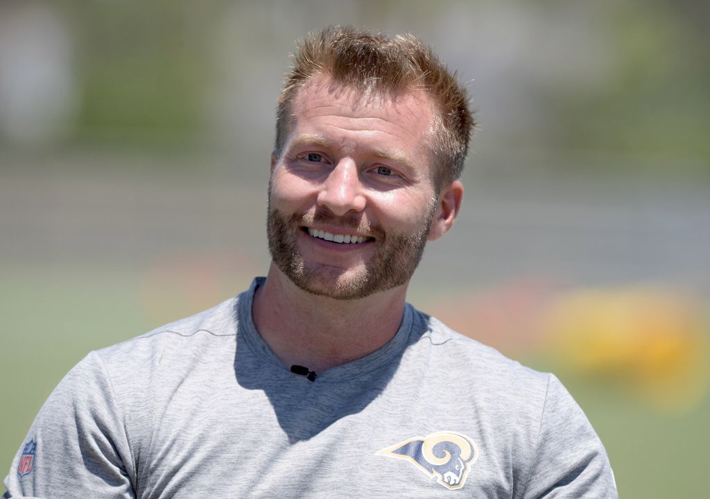 Sean Mcvay Explains Why He Was At The Pool Relaxing