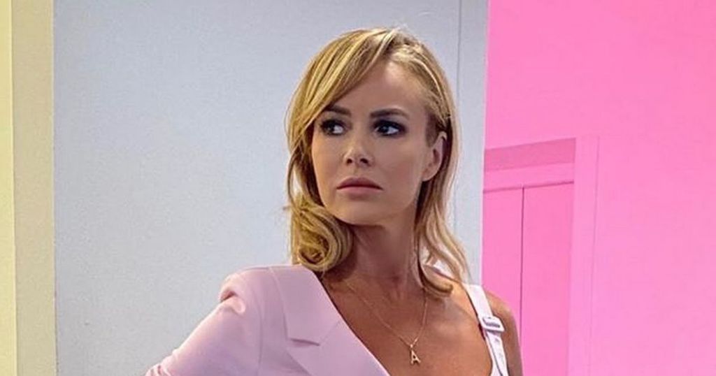 Amanda Holden Looks Unrecognisable As She Poses In