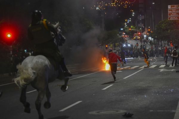 Colombia apologizes for police brutality after deadly riots