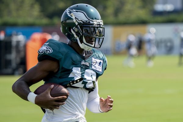 Eagles elevate DB Grayland Arnold, WR Deontay Burnett from the practice squad to the active roster