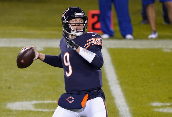 Foles beats Brady again as Bears squeeze by Tampa Bay 20-19