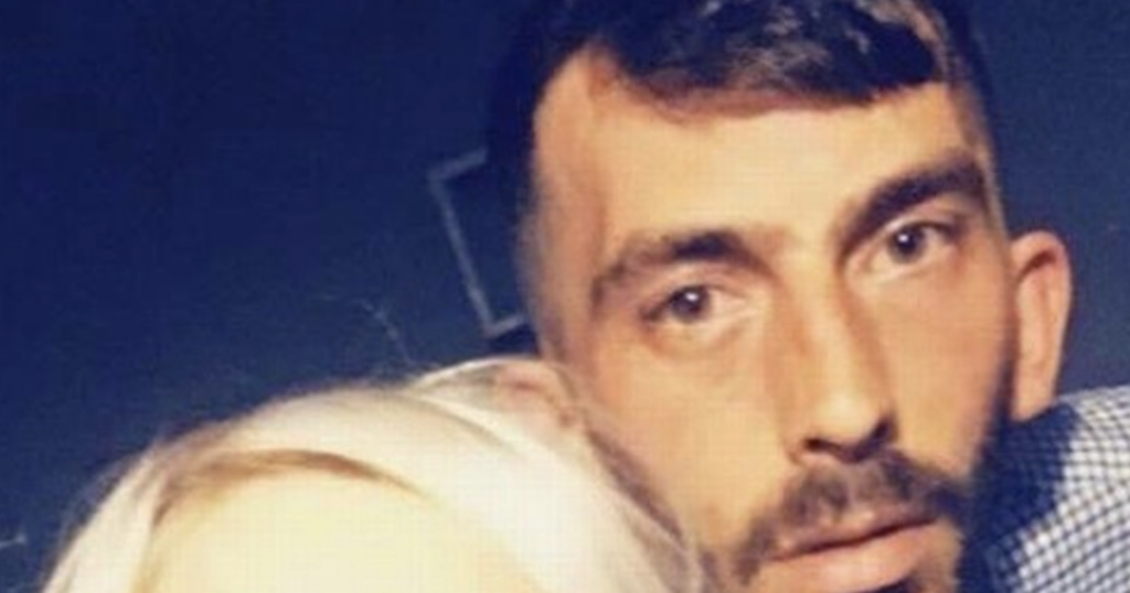 Hero Scots dad who saved kids from raging house fire…