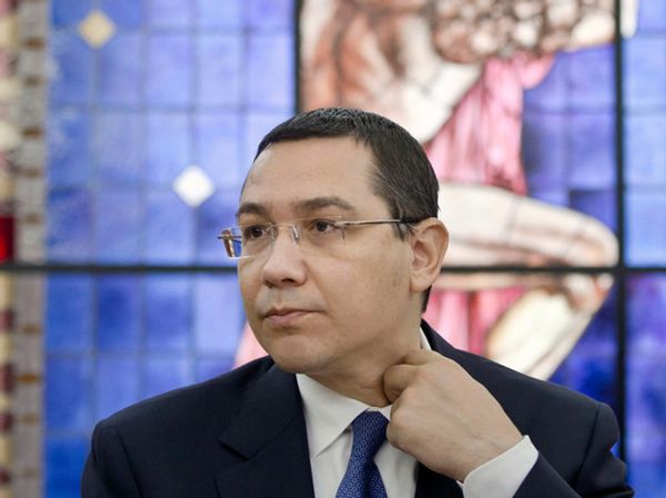 Romanian government resigns following protests