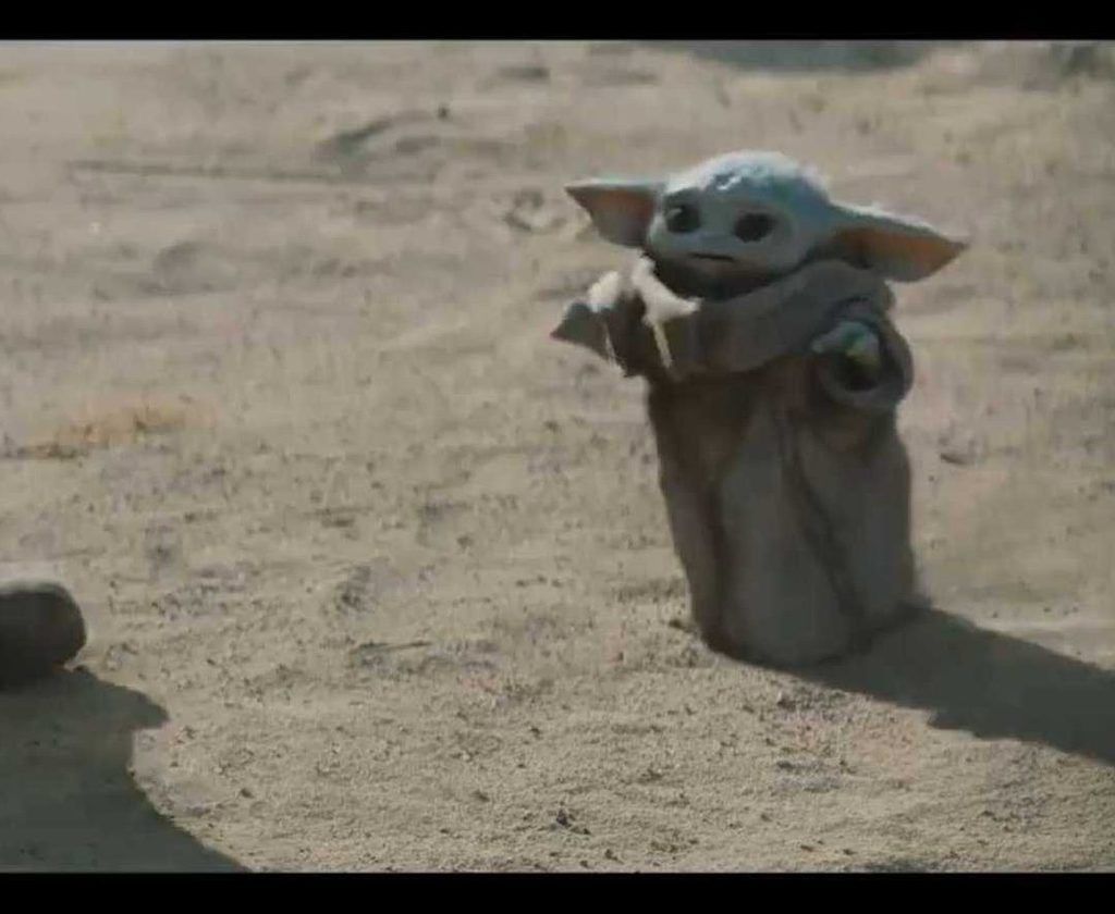 The 5 best Baby Yoda memes and moments from ‘The…