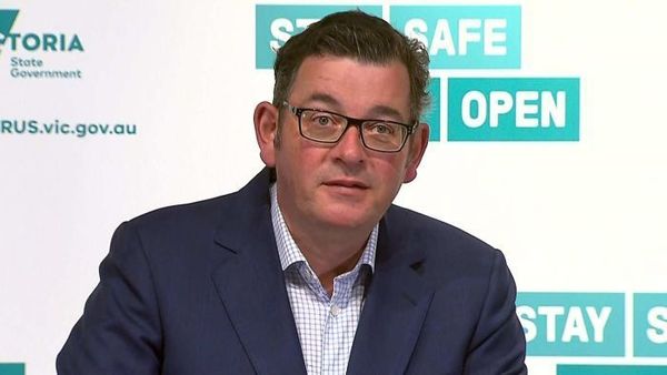 NSW Police admit they 'incorrectly' let German nationals fly to Melbourne without quarantining