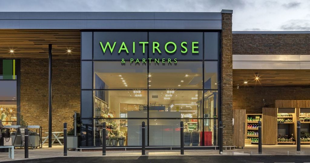Is Waitrose Open On Boxing Day