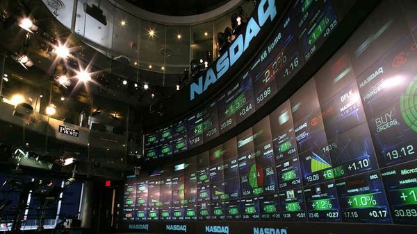 Dow Jones Today Leads Stocks Higher Amid EBay, PayPal Earnings, Stimulus Progress, Apple EV Buzz