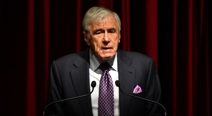 Kerry Stokes, billionaire, rakes in the JobKeeper cash