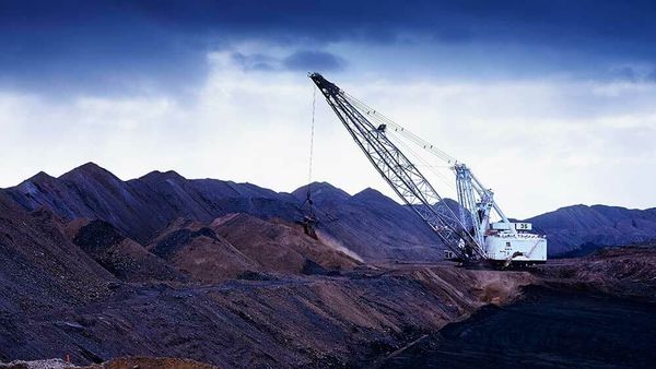 BHP Billiton Profits Climb, Sales At New High; Key Rating Jumps