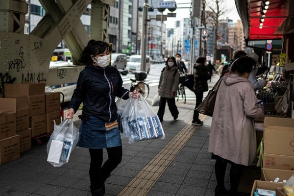 Japan extends virus state of emergency in Tokyo area