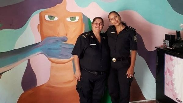 Queensland police commissioner unconvinced by calls for women-only police stations