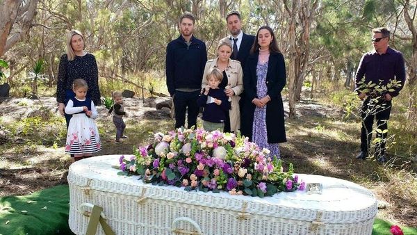More Queensland councils to offer natural burials following push for environmental, cultural options