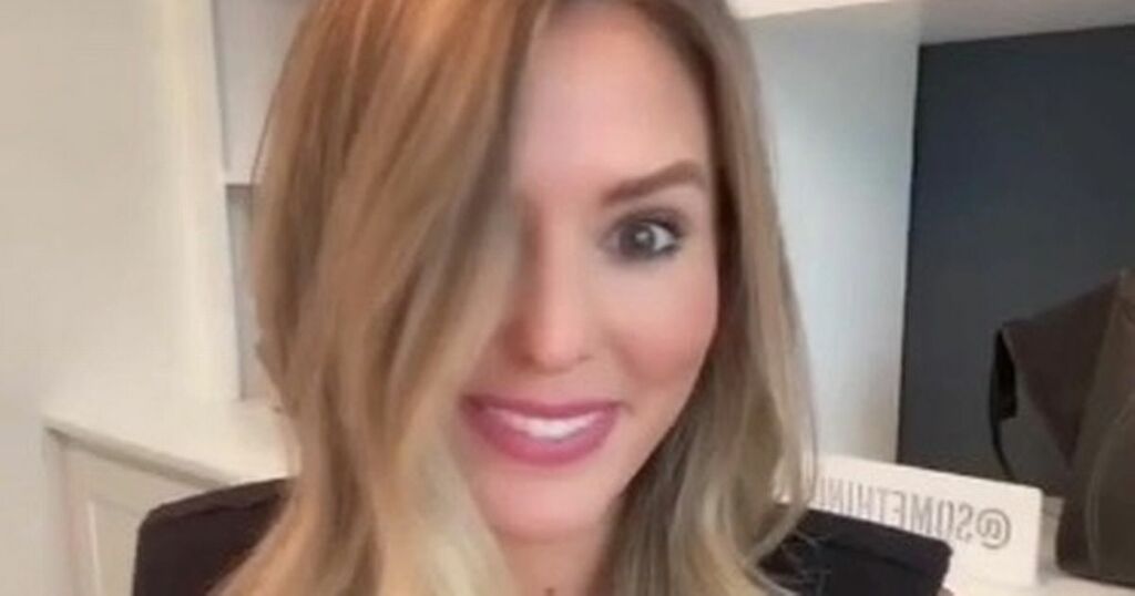 Botched Botox injection leaves TikTok star with eyelid…