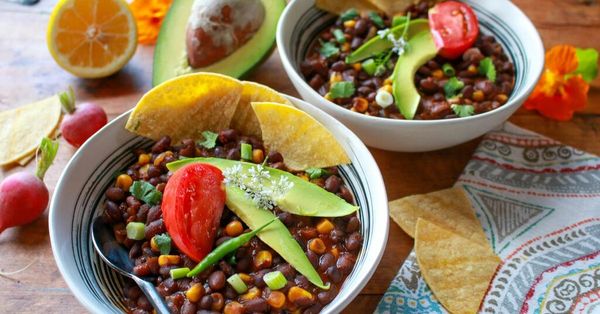 Menu planner: Black bean corn chili makes an excellent meatless meal