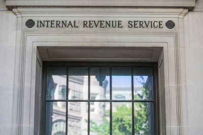 Newly uncovered IRS documents reveal exactly how the rich swindle the rest of us