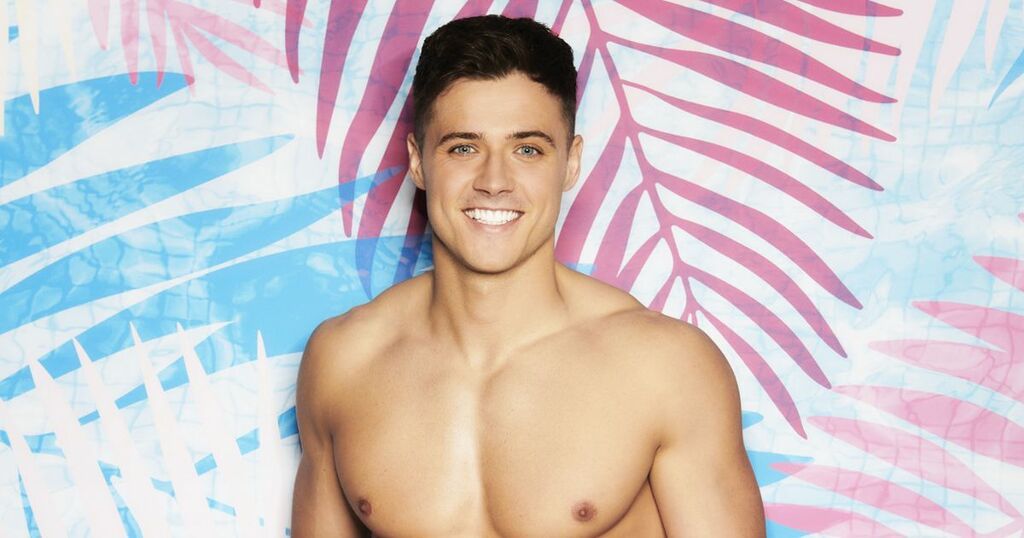 Love Island Star Brad McClelland Reveals Total Body…