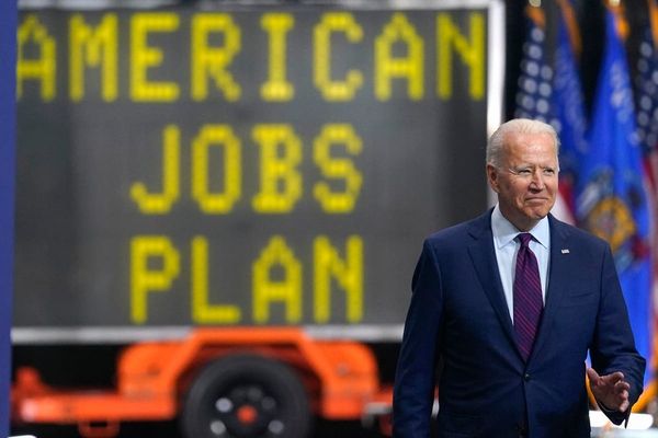 Roads, bridges, jobs: Biden selling big infrastructure deal