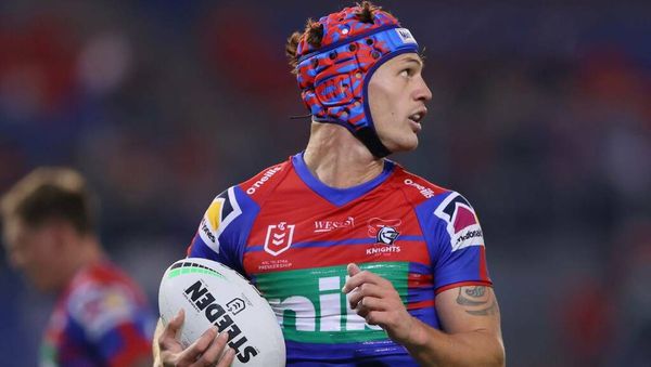 Kalyn Ponga's return inspires Knights to 38-0 win against Cowboys