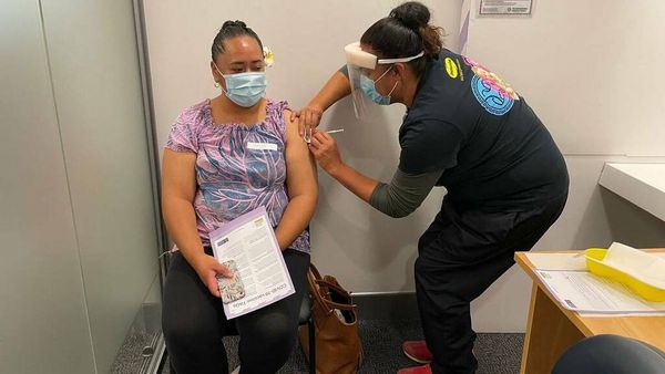 Covid 19 coronavirus: Unvaccinated people are 'variant factories', US expert says