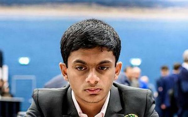 V Vinay on X: A young Indian chess player enters the top 100 in chess, as  he wins the Serbia open today. Nihal Sarin, a few days short of 17 years!   /