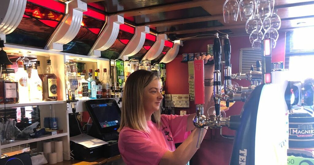 Derry's Anchor Inn reopens with new owners after fears…