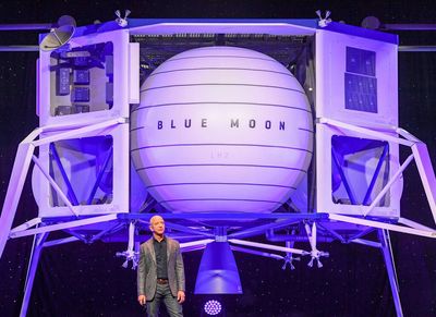 For 11 minutes, Jeff Bezos was not on Earth. Here's what he missed