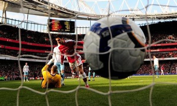 Cesc Fábregas injury casts doubt on Arsenal finally graduating