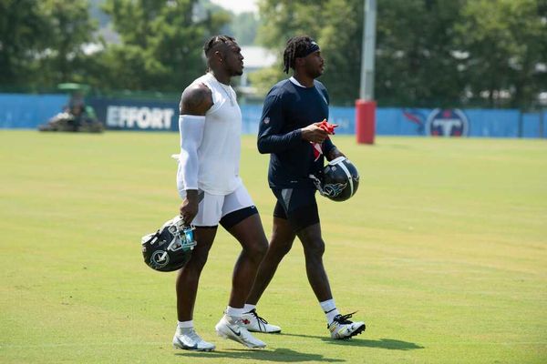 Titans training camp: News, notes, video from Day 17 of practice