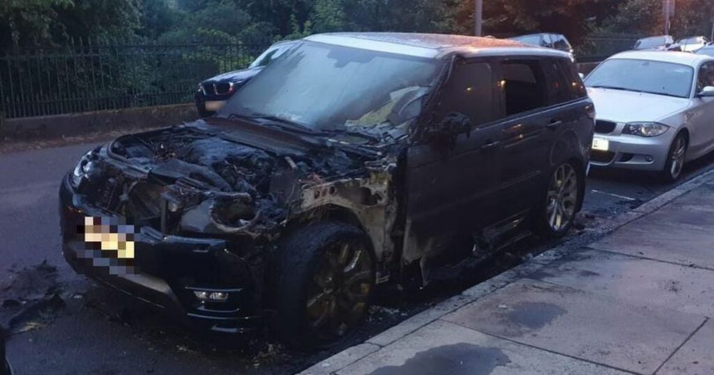 Millionaire Glasgow businessman's Range Rover burnt…