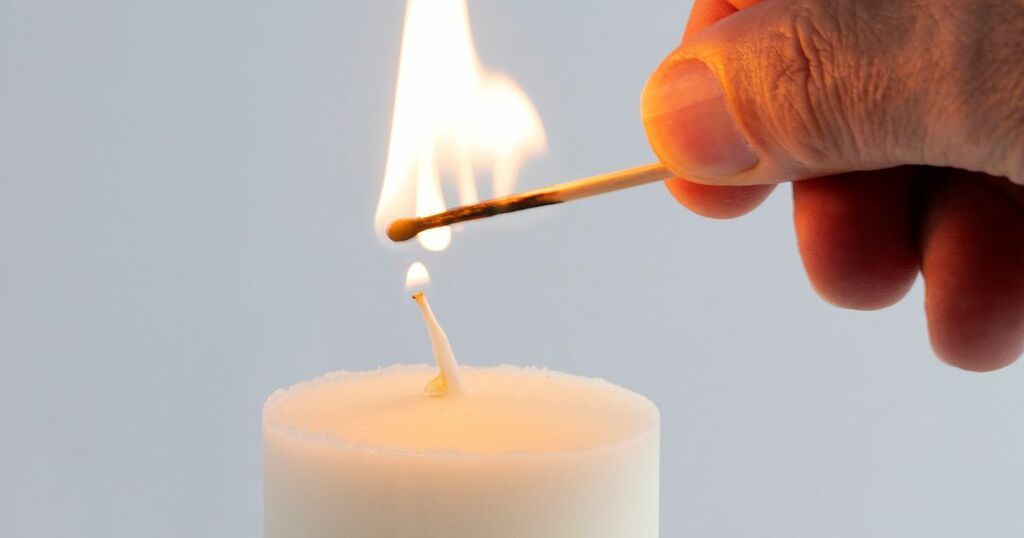 Thirsty man accidentally drinks candle wax after…