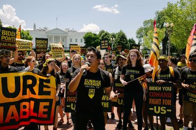 The Sunrise Movement’s Trailblazing Quest for a Green New Deal
