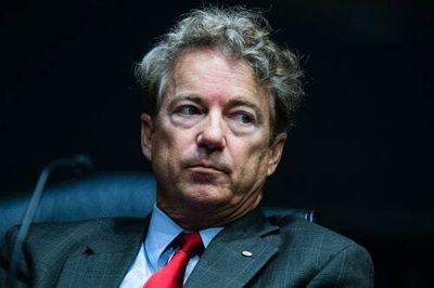 "We will not wear a mask": Rand Paul takes a bold stance on being a dumbass