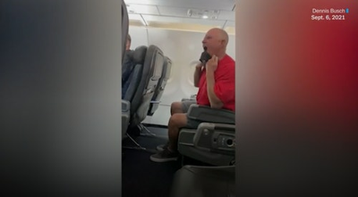 This growling anti-masker is the latest airplane villain to taint the skies