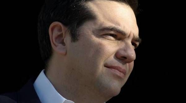 In brief: Greeks remain wary over banking