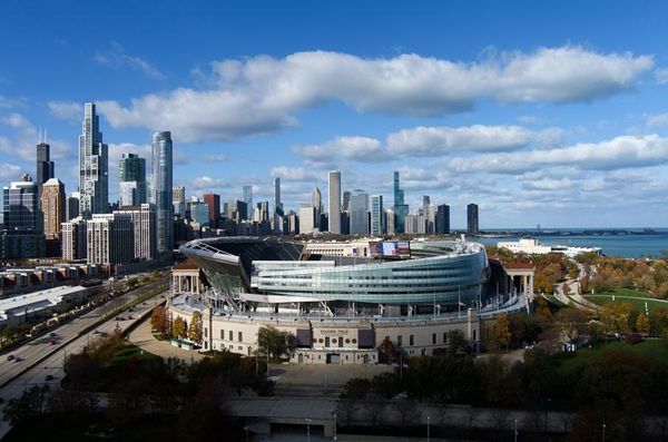 Nothing short of new stadium along the lake will keep Bears in Chicago,  consultant says - Chicago Sun-Times