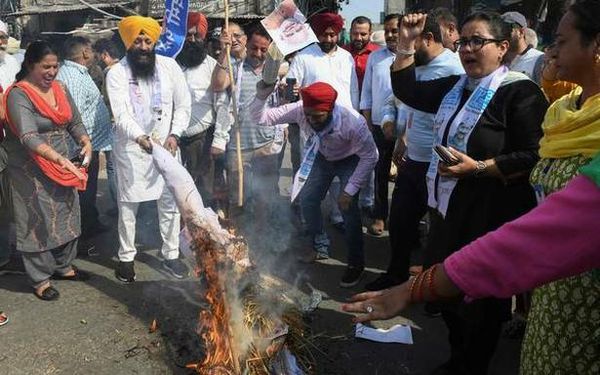Lakhimpur Kheri: Congress, AAP accuse BJP of ‘throttling’ democracy