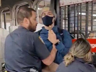 Maskless NYC cops push man out of subway station ‘after he told them to wear one’