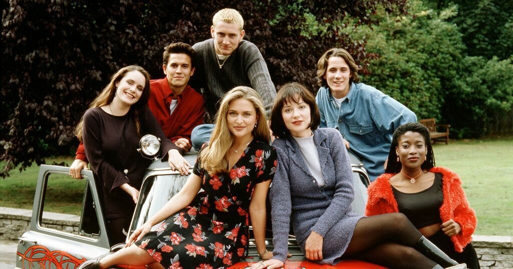 Old Hollyoaks Cast Female