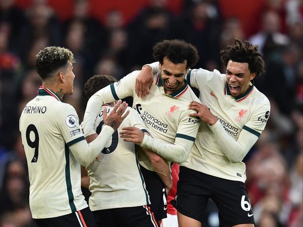 Manchester United vs. Liverpool result: Mohamed Salah nets hat