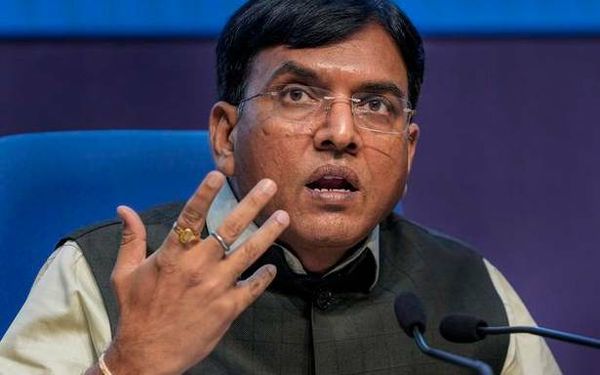 Mandaviya urges pharma industry to make India a manufacturing hub