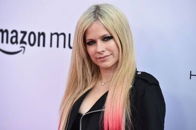 Avril Lavigne is making 'Sk8r Boi' into your next favorite teen movie