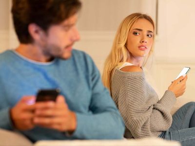 Woman asks neighbours to check their front door cameras to catch her ‘cheating’ boyfriend